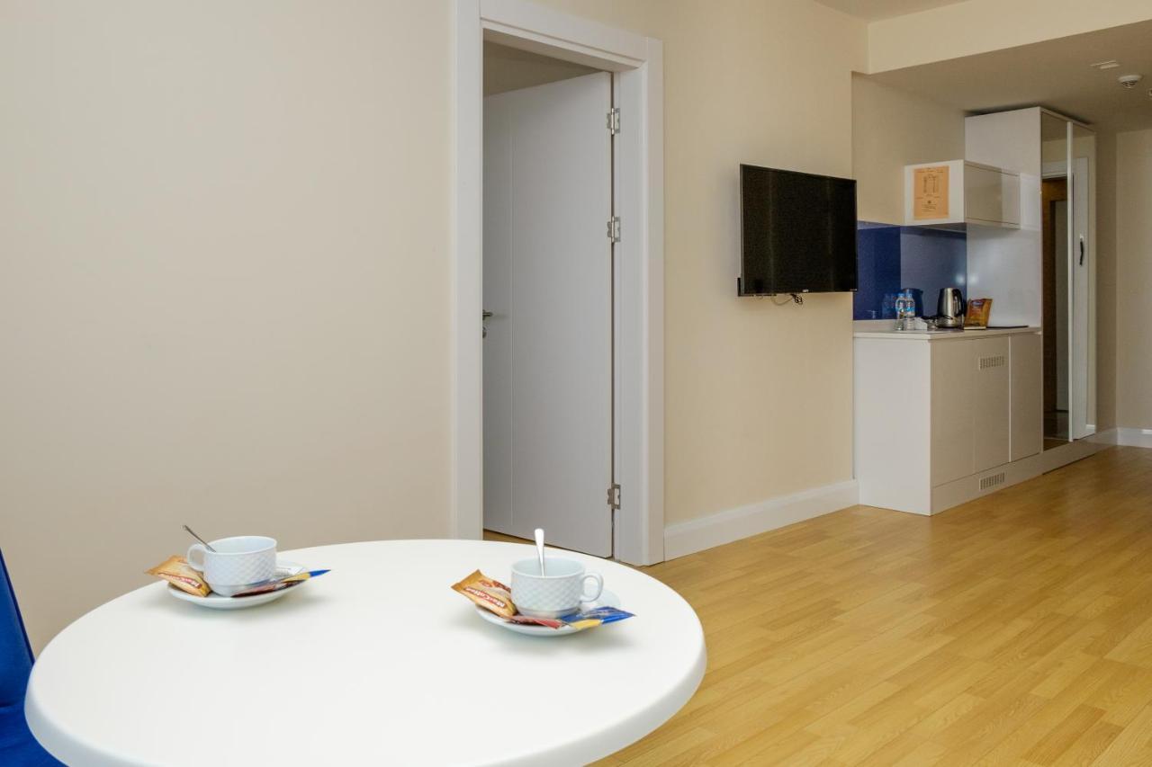 Manco Apartments Батуми Экстерьер фото