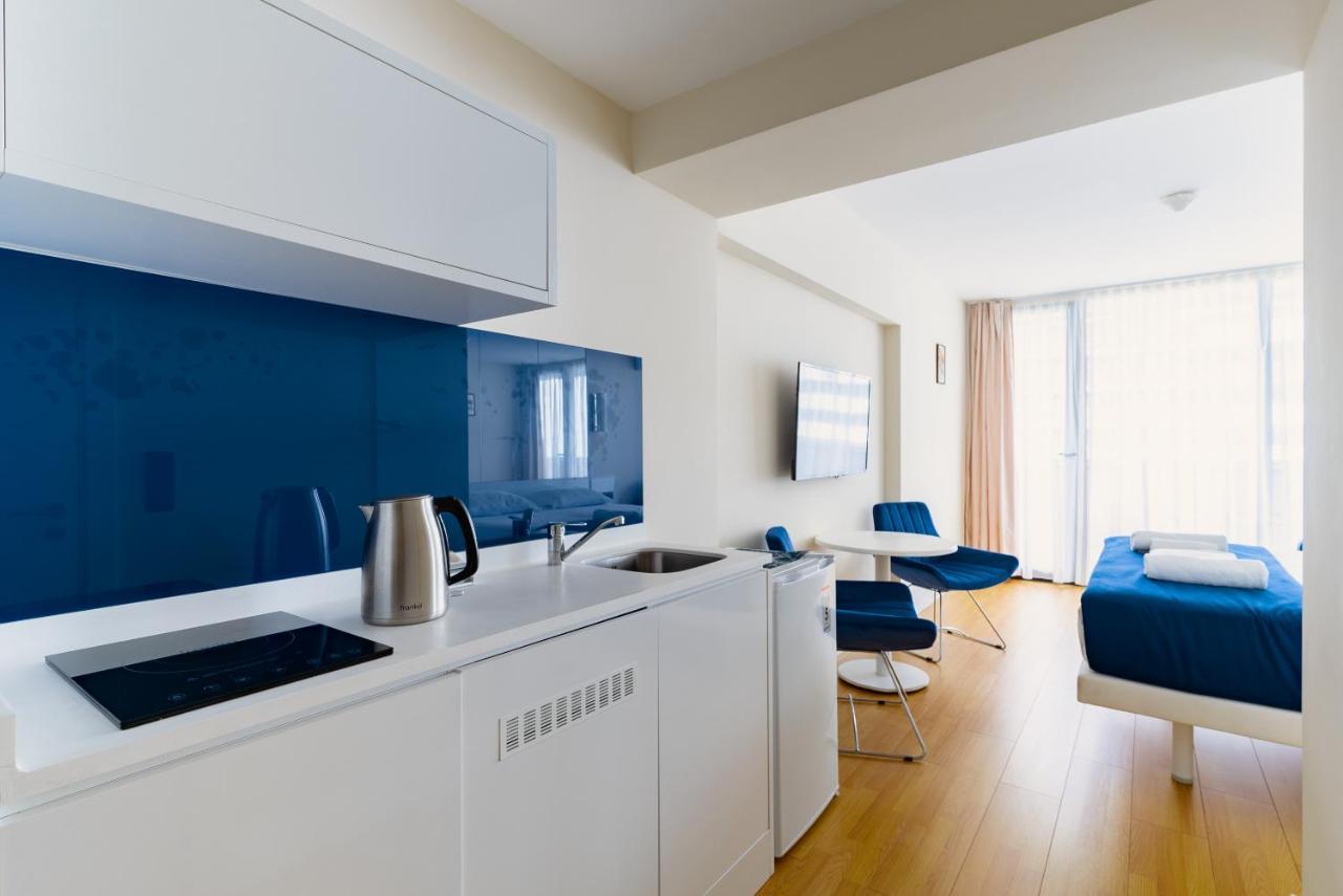 Manco Apartments Батуми Экстерьер фото