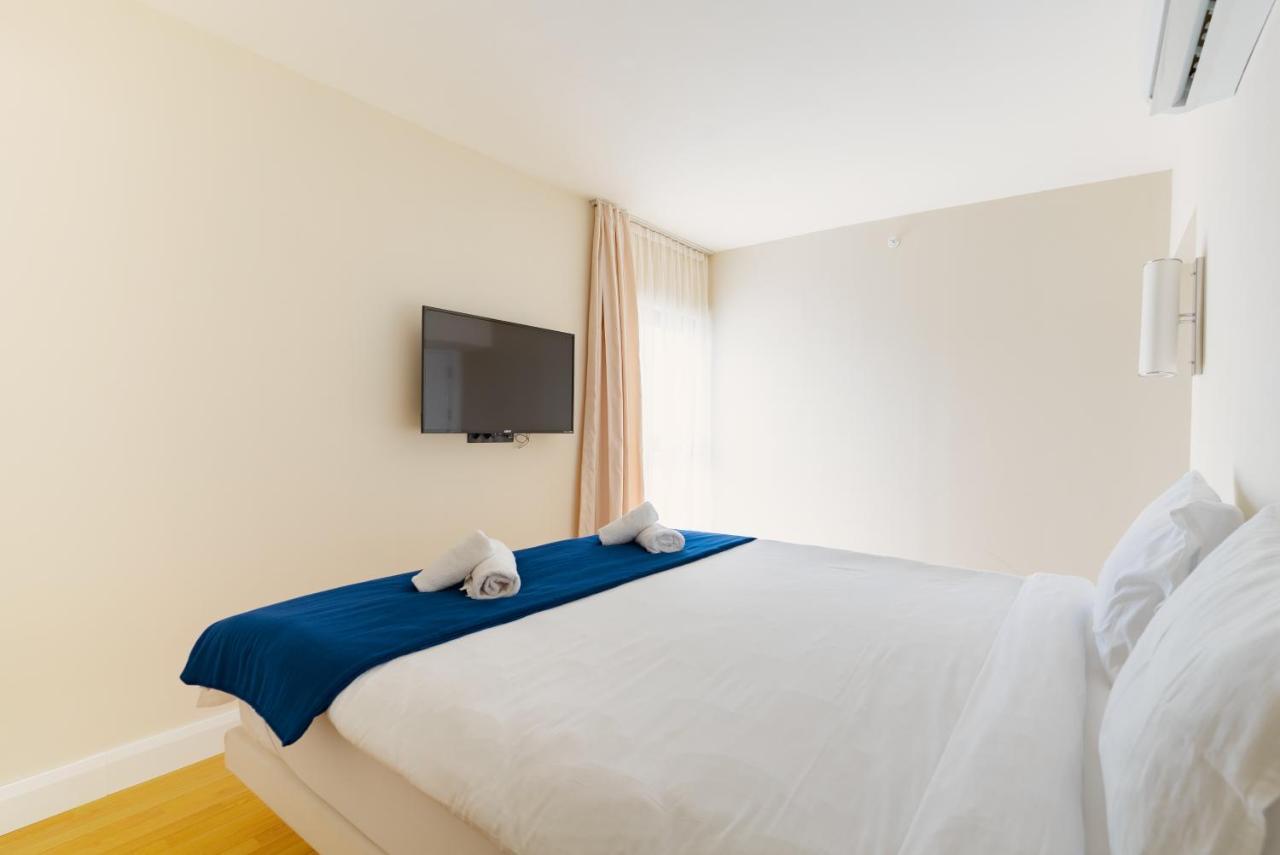 Manco Apartments Батуми Экстерьер фото