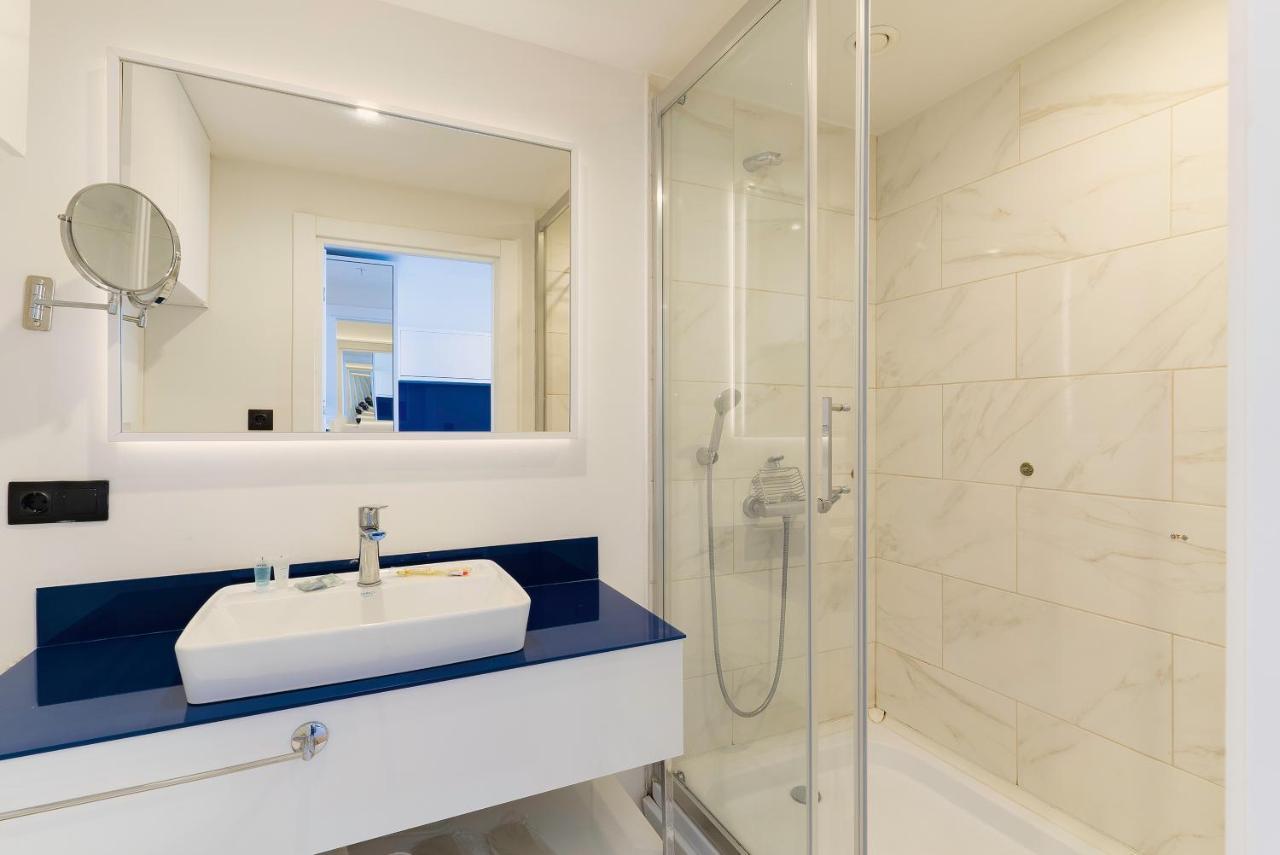 Manco Apartments Батуми Экстерьер фото
