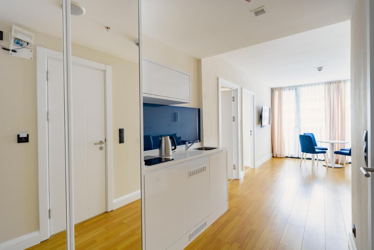 Manco Apartments Батуми Экстерьер фото