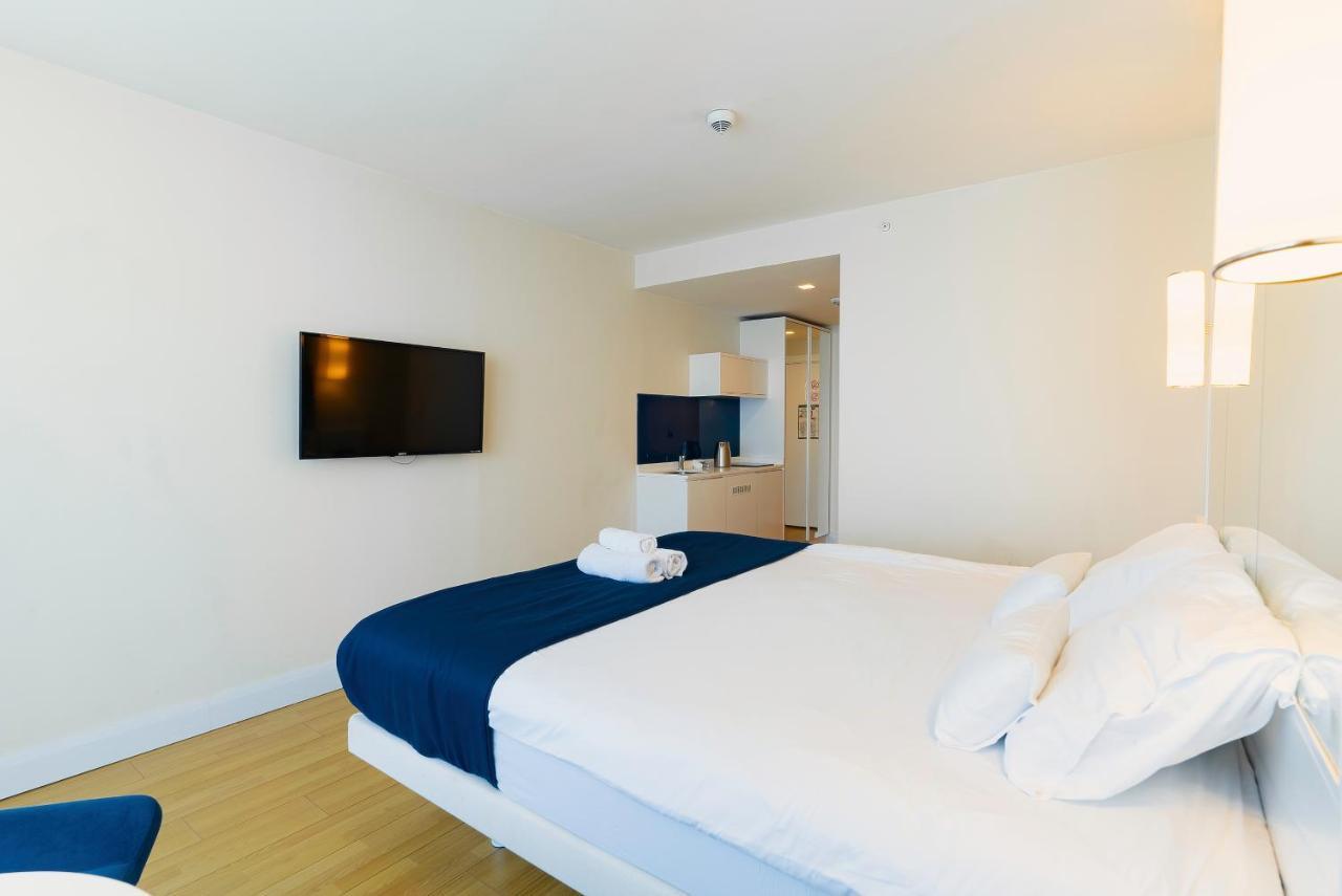 Manco Apartments Батуми Экстерьер фото